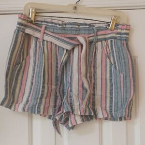Striped Women's Shorts with Belt